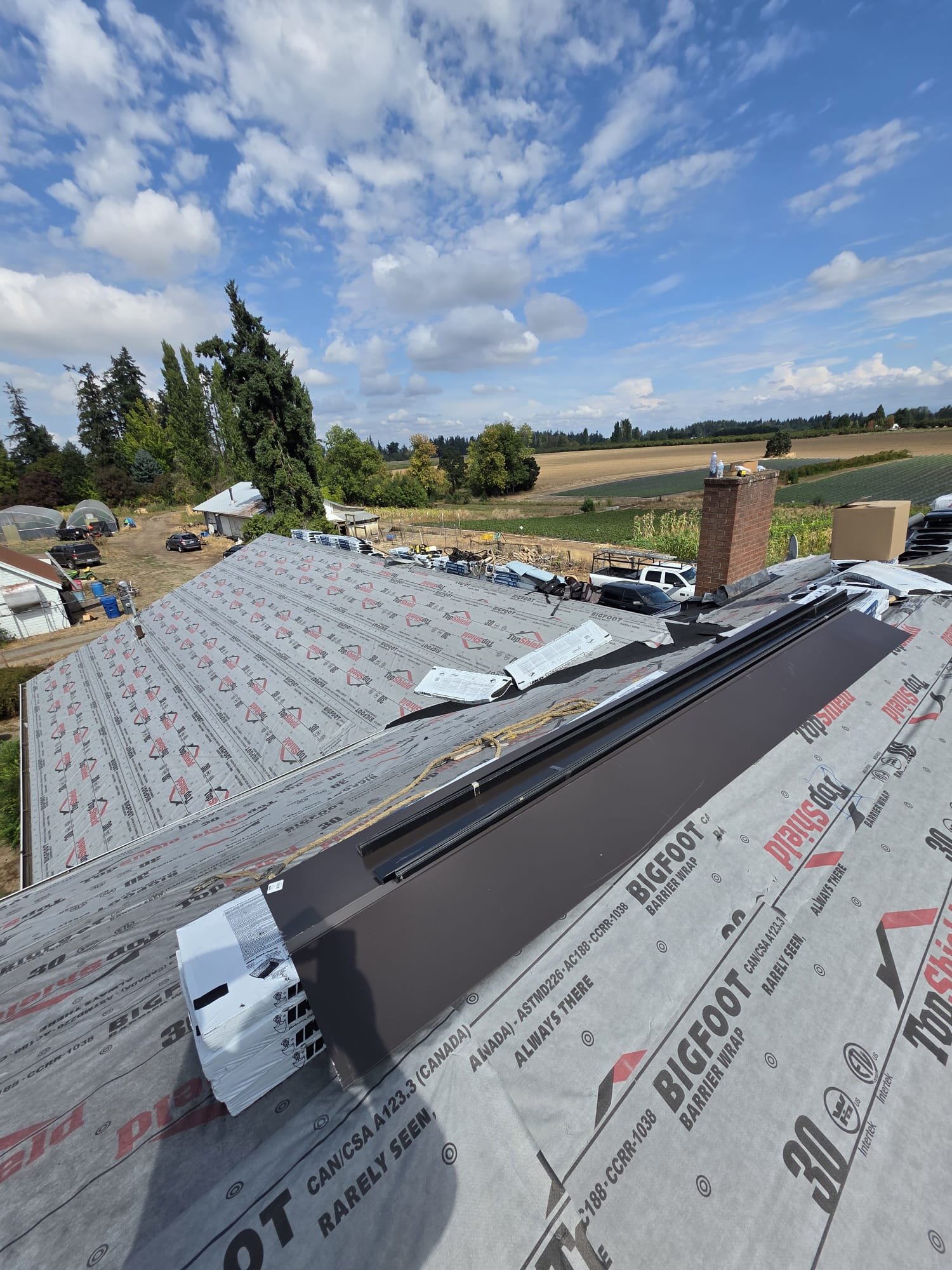 Residential roofing upgrade in East Salem neighborhood