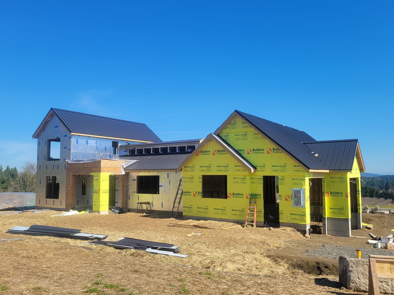 Complete siding replacement project in Salem neighborhood